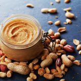 خواص کره بادام زمینی برای بدن